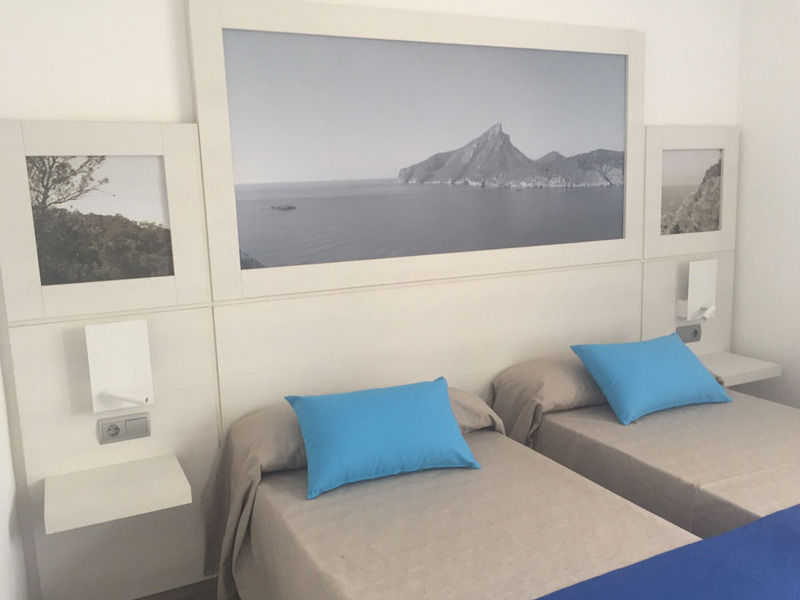 Apartamentos Bora Bora - Adults Only Playa d'en Bossa Exterior foto