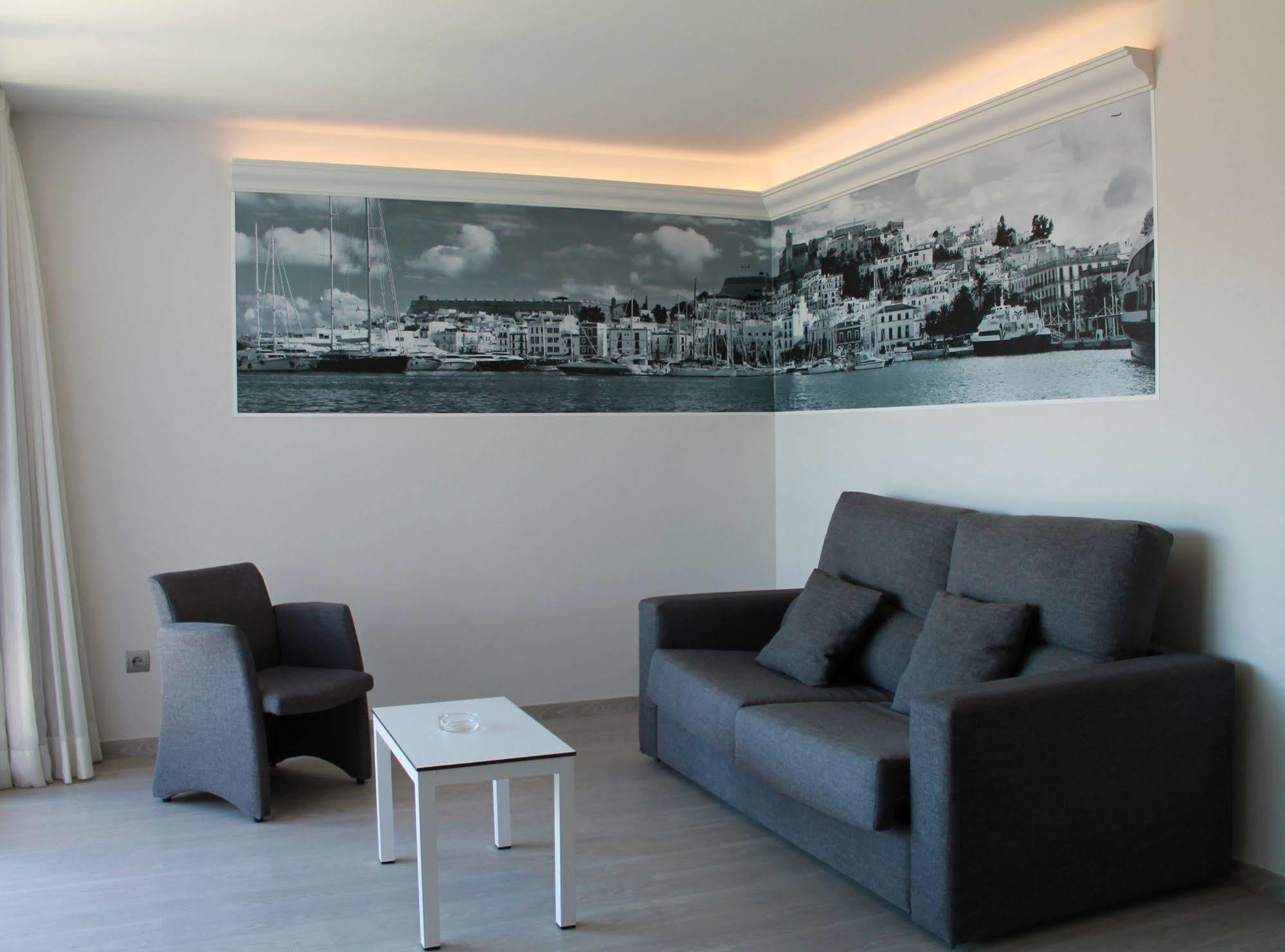 Apartamentos Bora Bora - Adults Only Playa d'en Bossa Exterior foto